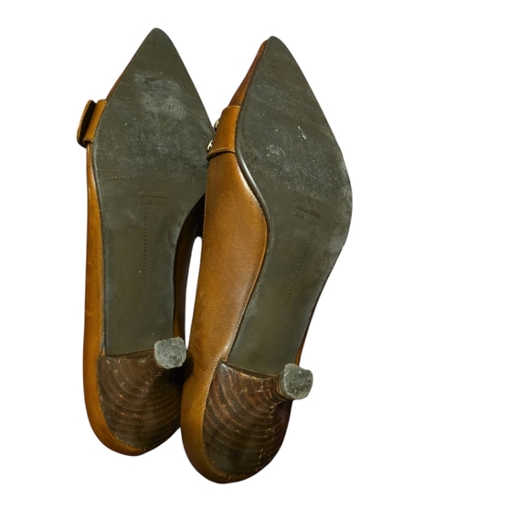 Stuart Weitzman Buckled Studded Brown High Quality Leather Pointed Pumps Sz6M - Picture 11 of 12